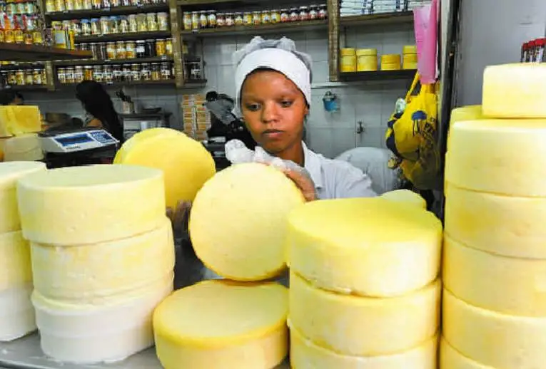 Queijo Estado de Minas 1